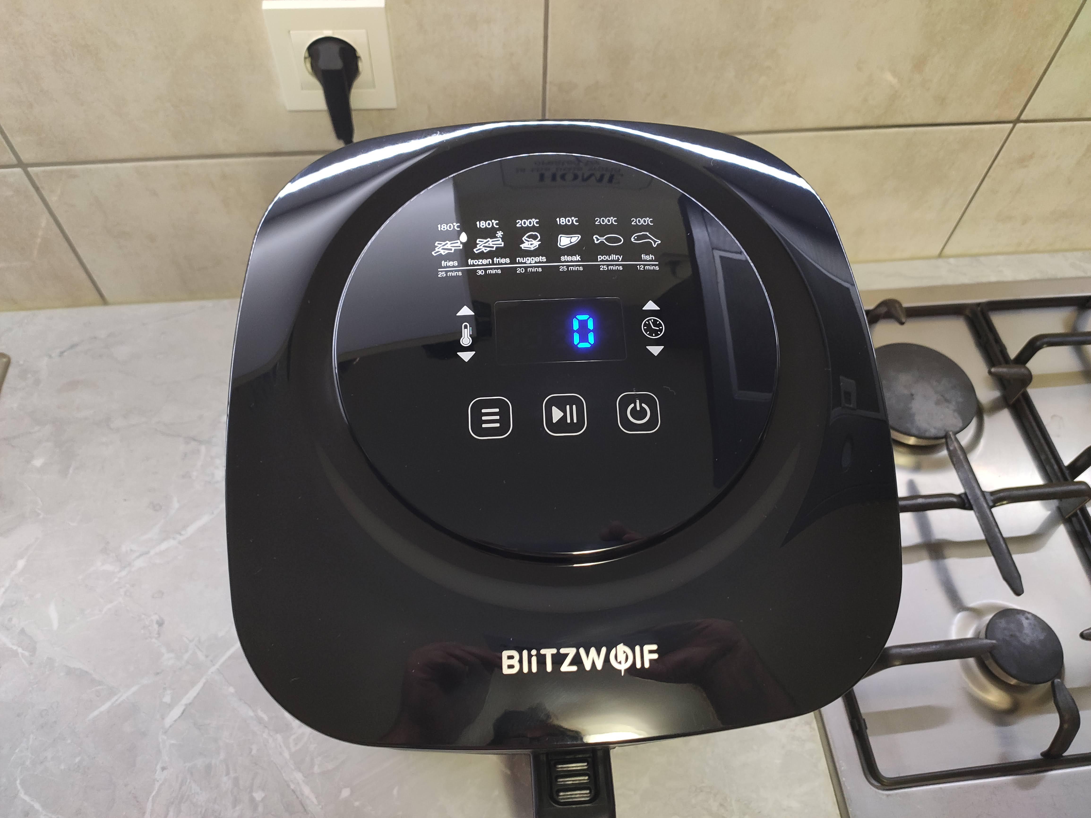 12 Liter Digital Air Fryer Oven with Tuya WiFi - China Air Fryer